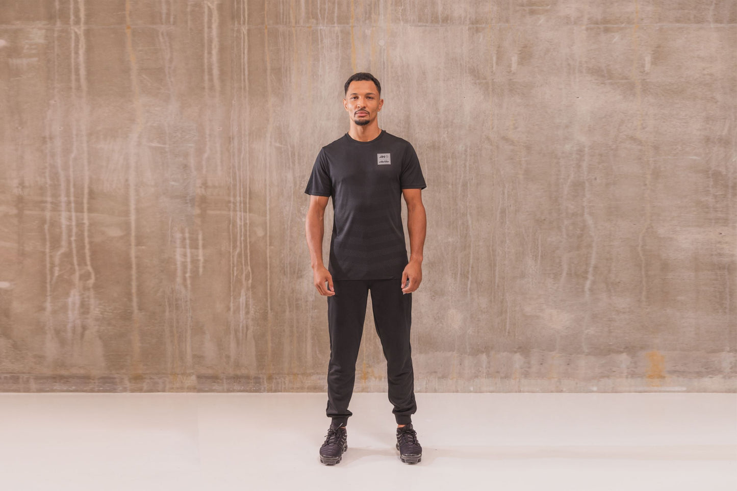Black Rondi T-Shirt
